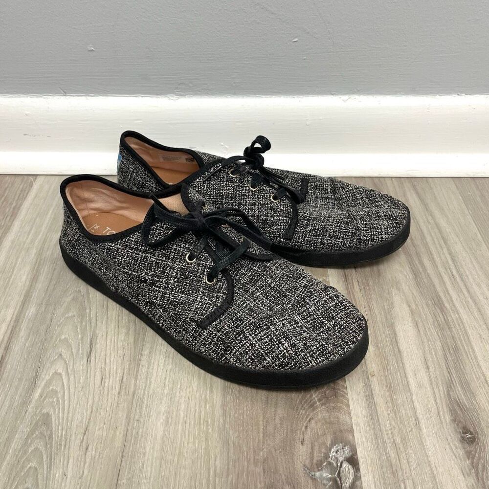 Toms Sneakers Women's 11 Paseo Black and White Marled Speckled‎ Lace Up
